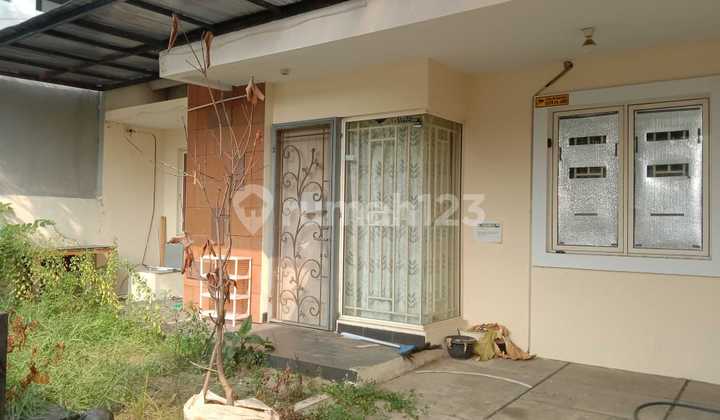 Cheap spacious house for sale in Dimetland Cakung 2