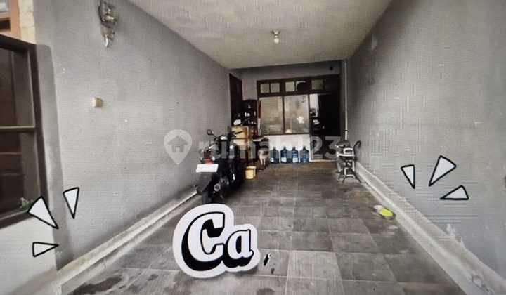 For Sale Ready-to-Occupy House, Strategic, Nice, and Sturdy 2 Floors (Fully Furnished) For Sale Ready-to-Occupy House, Strategic, Nice, and Sturdy 2 Floors (Fully Furnished)