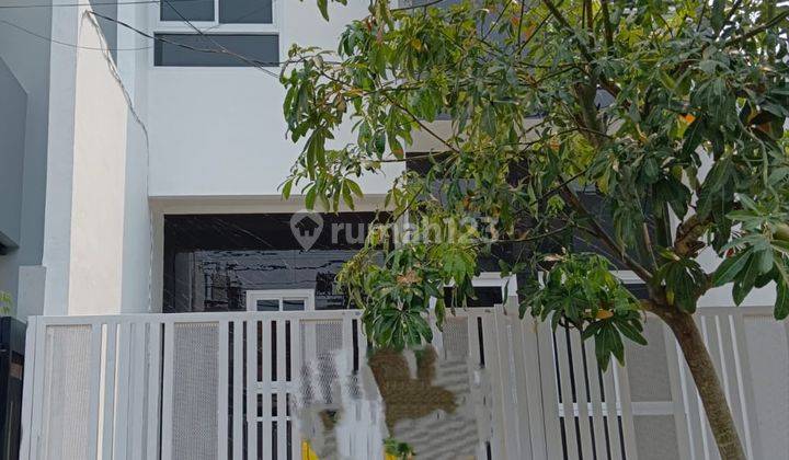 Dijual Cepat Rumah New 2.5 Lantai Di Janur Asri Kelapa Gading  2