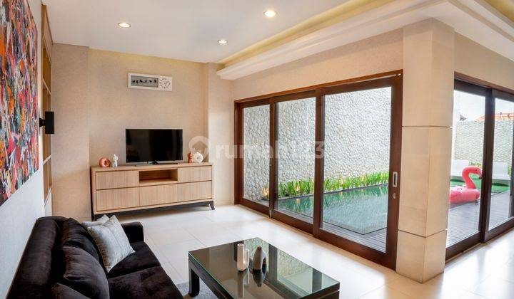 For Rent Spacious Luxury Villa 3 Bedroom in Umalas 1