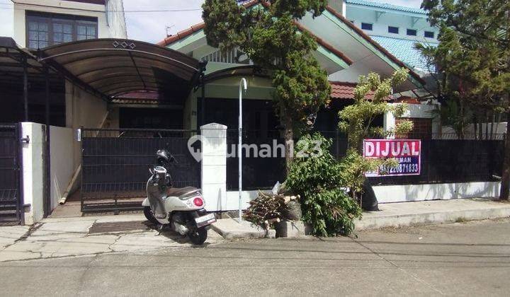 Rumah Butuh Renovasi Unfurnished SHM di Jl Antarisa, Bandung 1