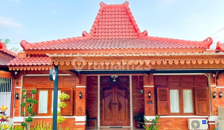 Heritage Joglo Modern View Taman, Promo Akhir Tahun Dekat Jogja