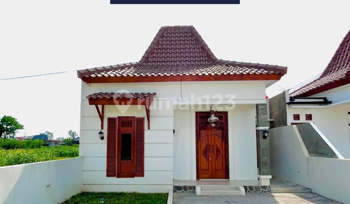 Minimalist Joglo Priced at 300 Million Near Prambanan Toll Exit Minimalist Joglo Priced at 300 Million Near Prambanan Toll Exit