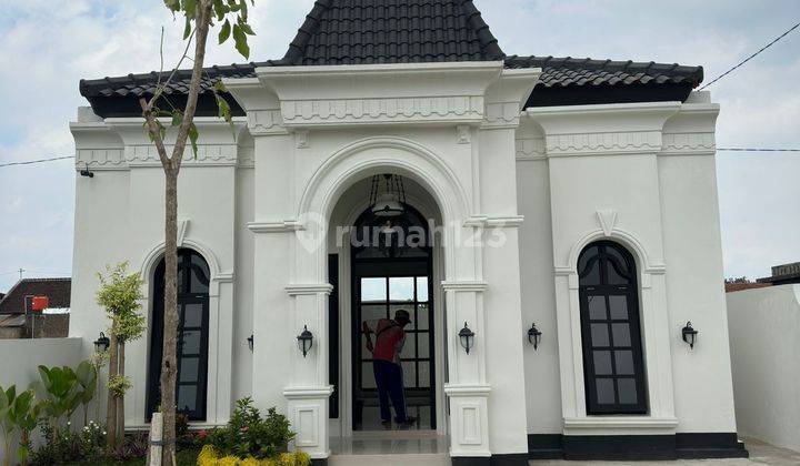 Rumah Klasik Modern, Smarthome System Free Bphtb  1