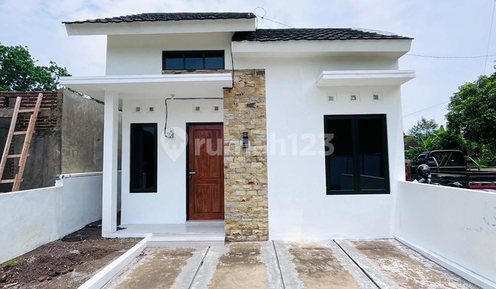 Chinese New Year Promotion: Beautiful Modern Minimalist Home Type 33 Only 200 Million Chinese New Year Promotion: Beautiful Modern Minimalist Home Type 33 Only 200 Million