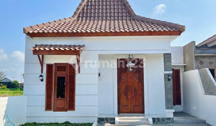Affordable Modern Joglo House for Sale Near Sleman, Selling Fast!