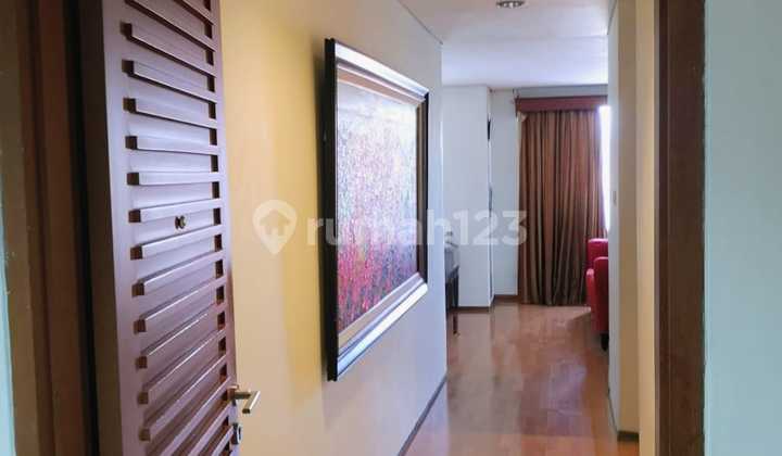 Nice Large House Ready to Occupy, Strategic Location in Rawamangun, East Jakarta, Near Toll Gate and LRT, Negotiable Nice Large House Ready to Occupy, Strategic Location in Rawamangun, East Jakarta, Near Toll Gate and LRT, Negotiable