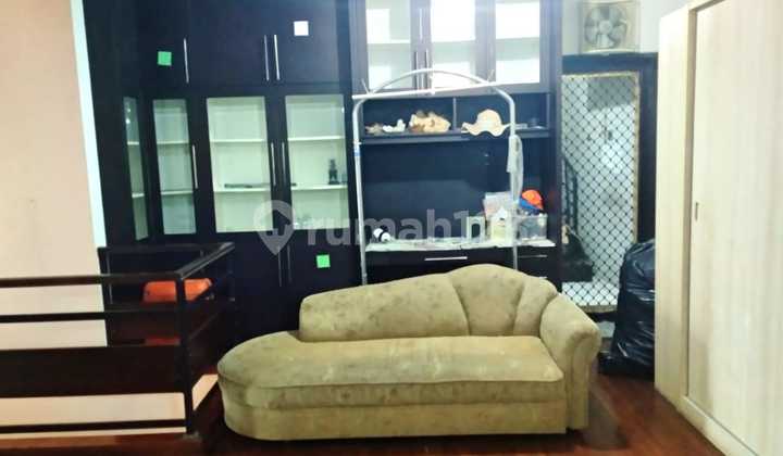 Quick Sale 2-Story House in a Strategic Location Housing Complex Near Pondok Ranji KRL Station Bintaro South Tangerang Negotiable Until Deal 2