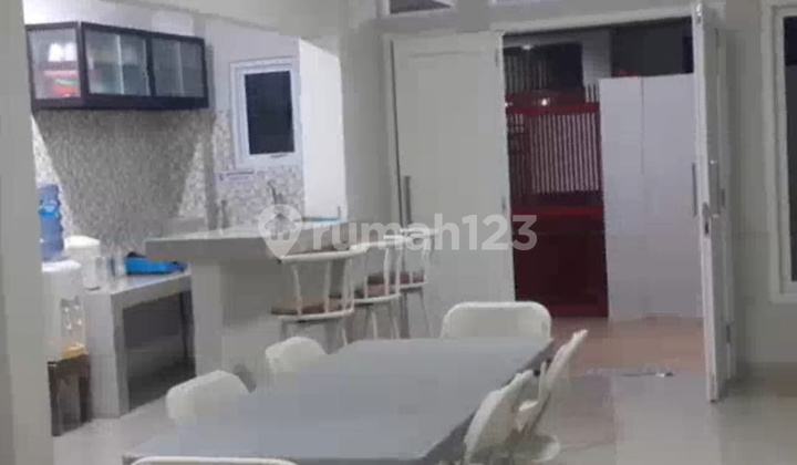 Fully Furnished Boarding House 10 Rooms Fully Occupied Near Stan University & KRL Bintaro Station South Tangerang SHM Negotiable 2