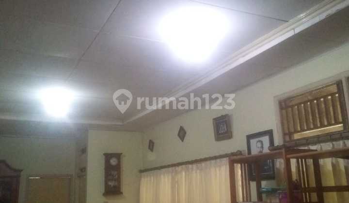 House Position Hook Good for Investment Strategic Location in Sector 3 Bintaro Residential, South Tangerang, Near Pondok Ranji KRL, SHM Negotiable 2