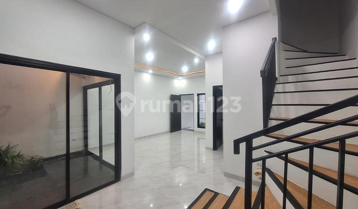 Rumah Brand New Baru Siap Huni 2 Lantai Lokasi Strategis Dalam Perumahan Graha Bintaro Jaya Tangerang Selatan SHM Nego 2