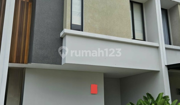 Rumah Bagus Siap Huni Dalam Perumahan Bintaro Jaya Lokasi Strategis Dekat Pintu Tol dan Stasiun KRL Jurang Mangu dan Sudimara Rumah Bagus Siap Huni Dalam Perumahan Bintaro Jaya Lokasi Strategis Dekat Pintu Tol dan Stasiun KRL Jurang Mangu dan Sudimara