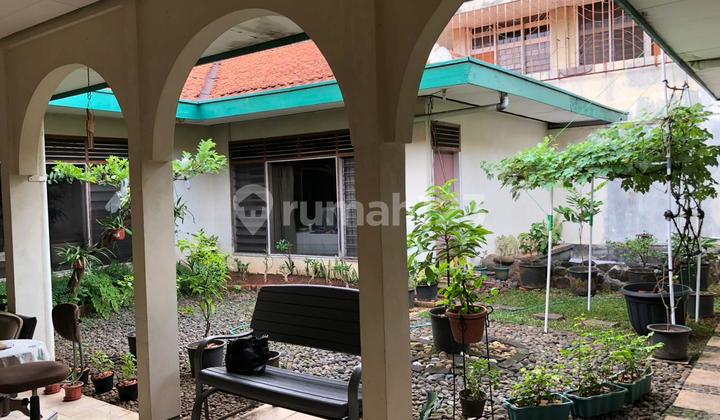 Dijual Rumah Hitung Tanah Bagus untuk Investasi Lokasi Strategis di Pondok Pinang Kebayoran Lama Jakarta Selatan SHM Nego