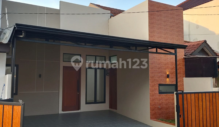 Nice House Ready to Occupancy in Housing Near KRL Sudimara Station and Jurang Mangu Bintaro South Tangerang SHM Negotiable Nice House Ready to Occupancy in Housing Near KRL Sudimara Station and Jurang Mangu Bintaro South Tangerang SHM Negotiable
