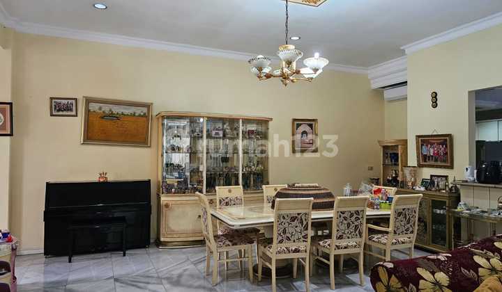 Rumah Mewah Di Hook Kawasan Elit Lantai Full Marmer Pondok Indah Jakarta Selatan Shm Nego