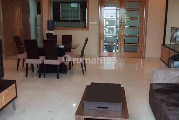 Apartement Senayan Residence 3 BR Semi Furnished Bagus 1