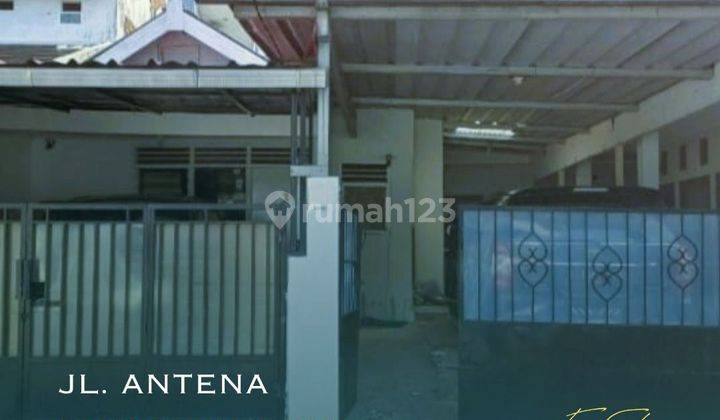 Rumah di Antena Radio Dalam Jakarta Selatan  1