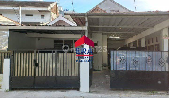 Rumah di Antena Radio Dalam Jakarta Selatan  2