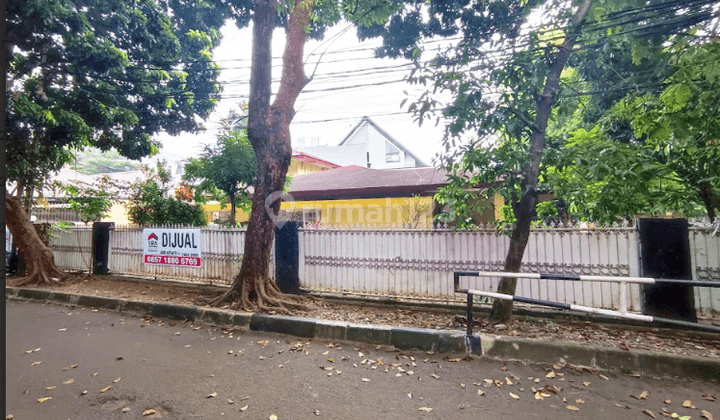 Rumah di Jl. Jaya Mandala Kuningan Jakarta Selatan Dki Jakarta
, Jakarta Selatan 2