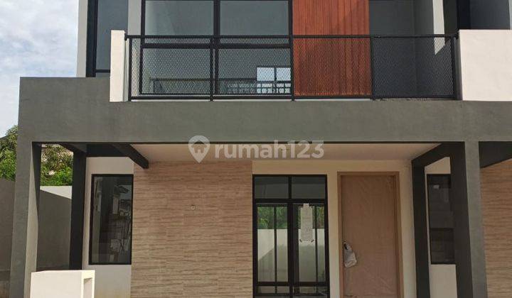 Rumah Hook 2 Lantai Central Hills Cluster Panorama Hills  1