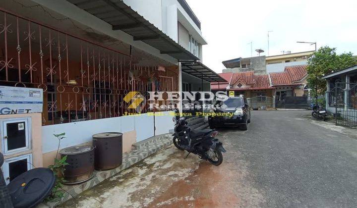tampak depan rumah taman kota mas baloi