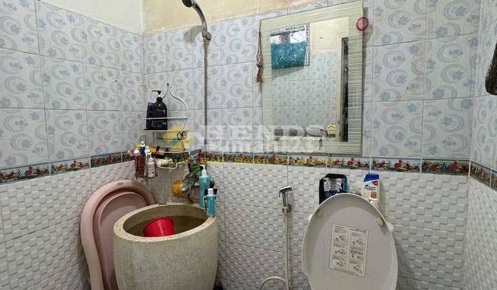 kamar mandi rumah siap huni marbella residence