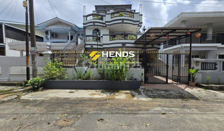 Rumah 3 Lantai Siap Huni Jodoh Belakang Hotel Planet  1