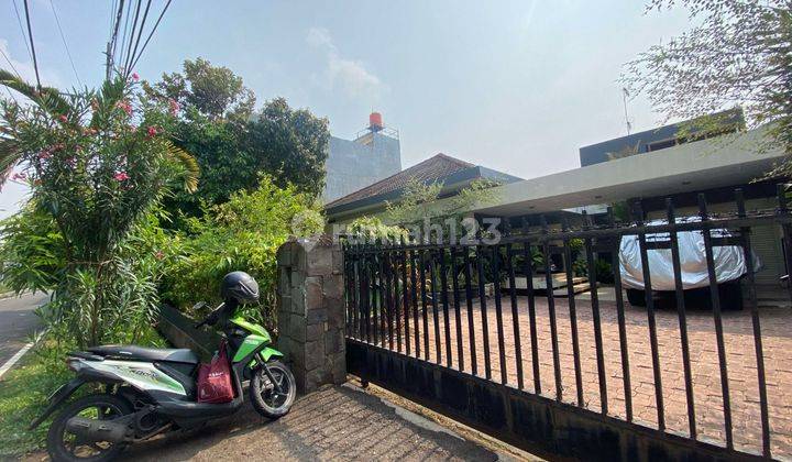 Di jual rumah Jl. Cempaka Putih Tengah 2