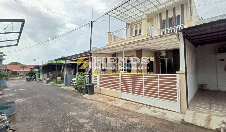 Djual rumah 2 lantai full renovasi&semi furnish di BSI Residence 2