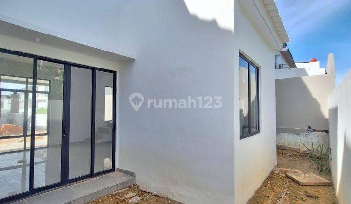 Dijual Cepat Rumah Hook 2lantai Di Central Hills  2