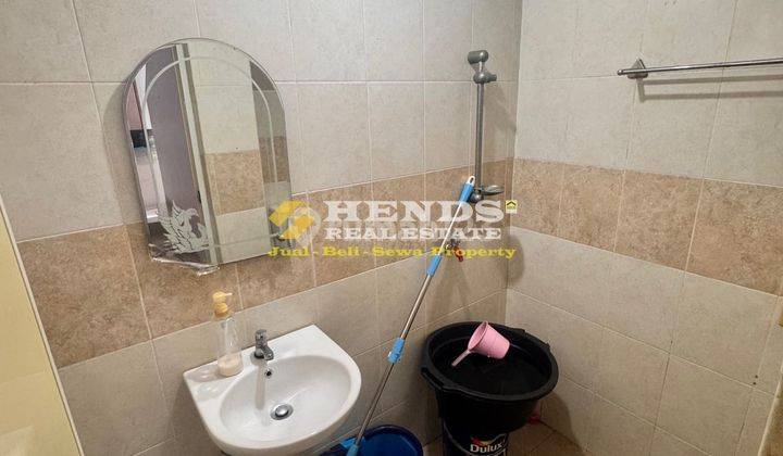kamar mandi dijual rumah 2 lantai siap