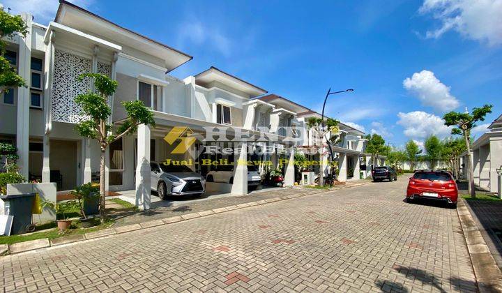 Dijual Rumah Cantik 2 Lantai Siap Huni&Full Furnish di Royal Bay 2