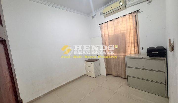 kamar tidur dijual rumah 2 lantai siap