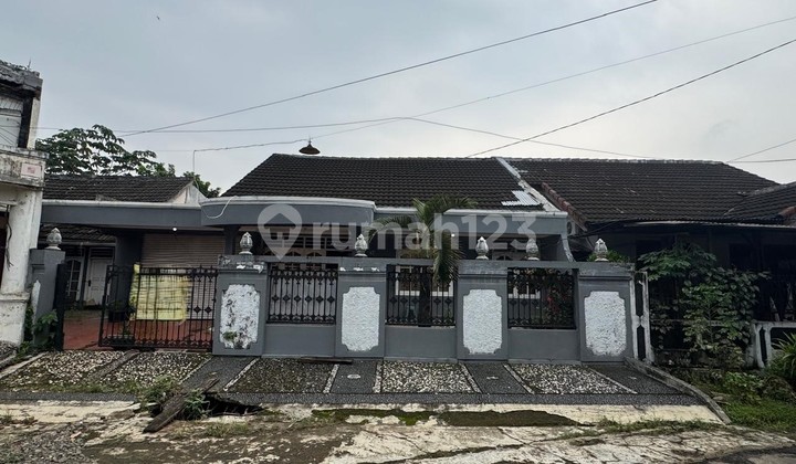Rumah Pamulang Permai Hitung Tanah Nempel Kampus