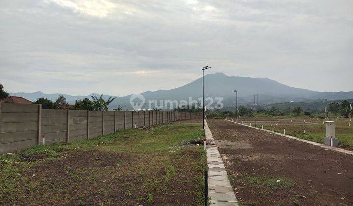 Tanah SHM Dijual Cepat 100 m² Lokasi Strategis  2