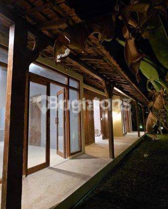 3BR MODERN JOGLO VILLA NEAR PETITENGET STREET 1