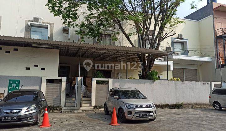 Dijual Gedung Kantor workshop di Kompleks Gudang Multiguna Alam Sutera