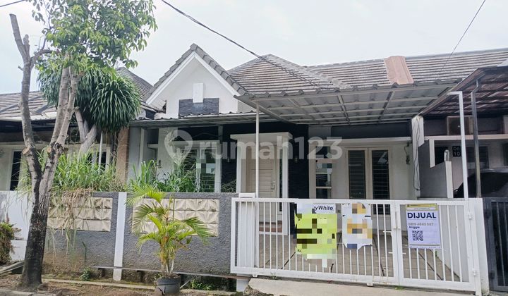 Rumah Di Pusat Kota, Dekat Dengan Akse Toll 1