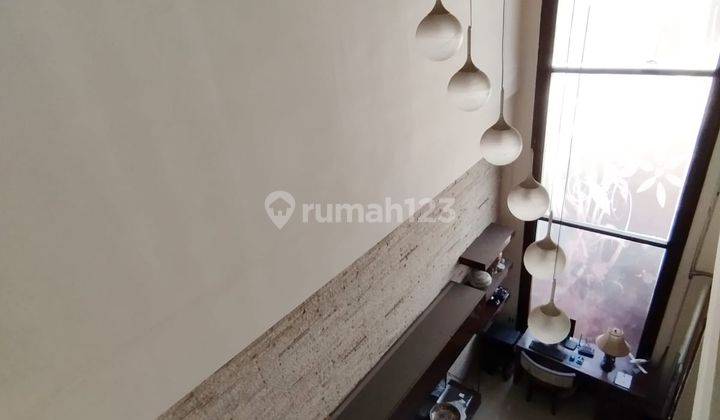 Rumah 2 Lantai Bagus Semi Furnished di BSD, Tangerang 2