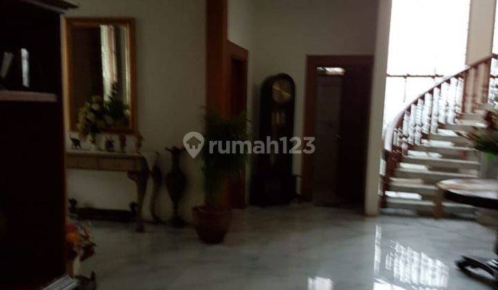 Rumah 2 Lantai di Perkotaan Siap Huni Lokasi Strategis  2