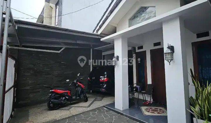 Rumah 2 Lantai Kota Bandung Siap Huni 1