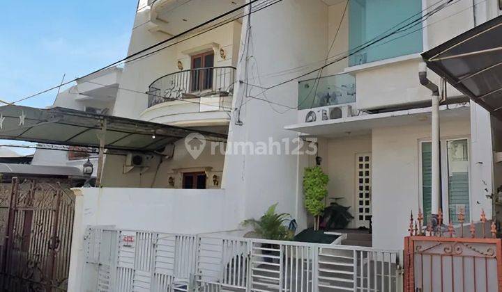 Rumah Janur Kuning Residence 2,5lt 3+1KT 6x17 di Kelapa Gading 1