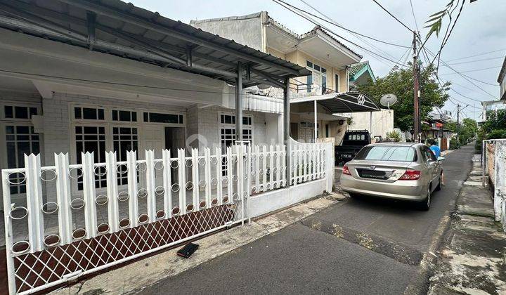 Rumah 1,5Lt 120m2 4KT SHM di Taman Meruya Ilir Kembangan  2