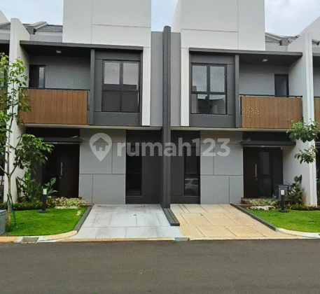 Dijual Murah Rumah 2 Lantai di Cluster Regia Summarecon Crown Gading Bekasi Nego Sampai Jadi