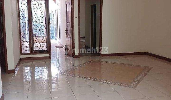 Rumah Bagus Luas Semi Furnished SHM Di Taman Sari Harapan Indah Bekasi 2