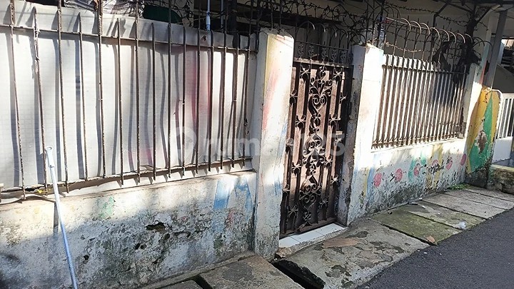 Dijual Murah Rumah di Cempaka Putih Jakarta Pusat Dijual Murah Rumah di Cempaka Putih Jakarta Pusat