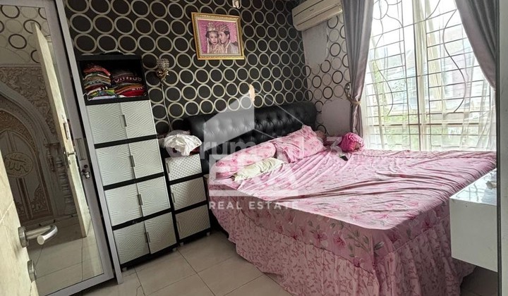 Dijual Cepat Rumah 2 LT Full Furnished di Harapan Indah Bekasi 2