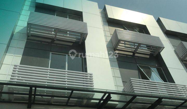 Dijual Ruko Strategis di Sudirman Boulevard Jababeka 2