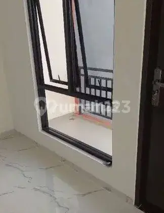 Rumah Bagus Ukuran 6x13m Unfurnished Metland Puri, Jakarta Barat 2