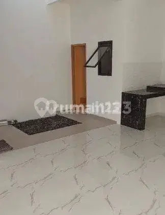 Rumah Bagus Ukuran 6x13m Unfurnished Metland Puri, Jakarta Barat 1